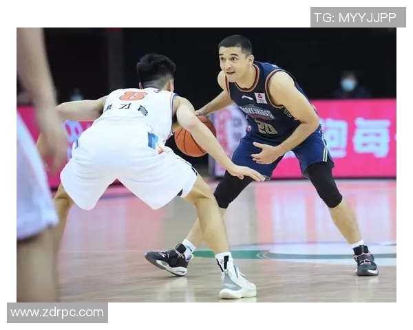 新疆伊力特助教因家事暂别球队